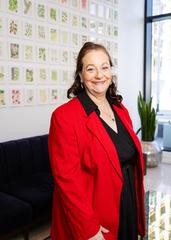 Nancy Wolff